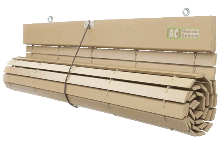 persiana-alicantina-madera-pintada-ocre persiana-alicantina-madera-pintada-ocre