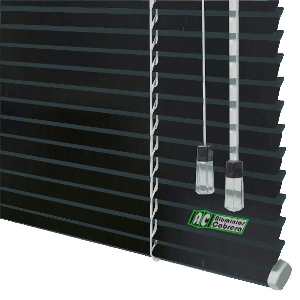 45 - Negro Ref. 7024 Veneciana