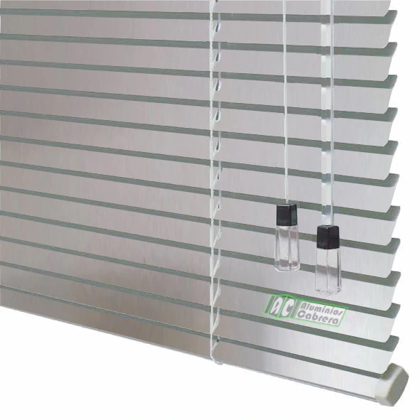 55 - Metalizado Plata Mate Ref. 7002 Veneciana