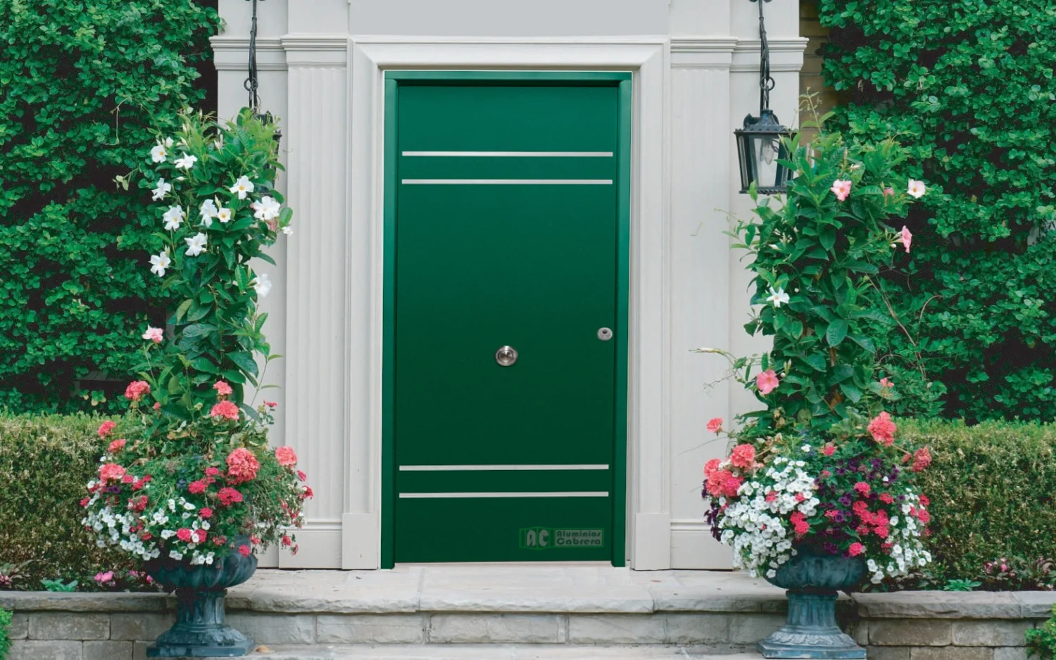 puerta-de-entrada-metalica-de-seguridad-saga-100-mod.-azalea-fm-color-ral6005